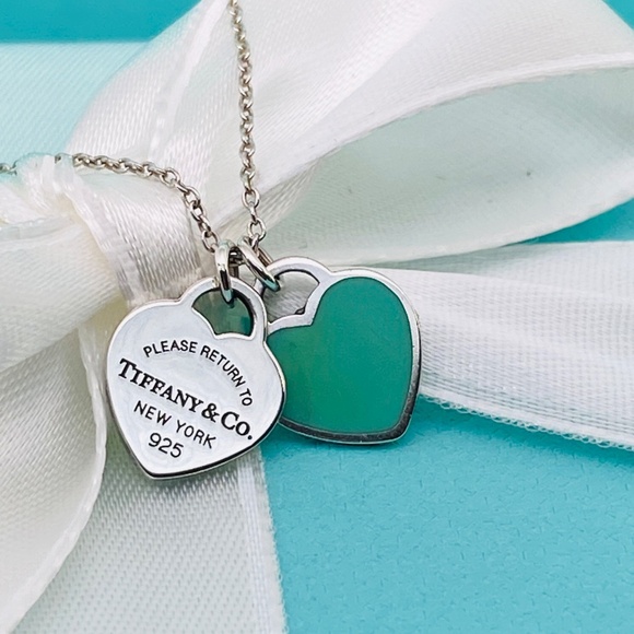 Authenticated Tiffany & Co double heart blue enamel necklace 16” box - Picture 3 of 10